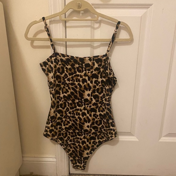 Cheetah tank top bodysuit - Picture 3 of 4